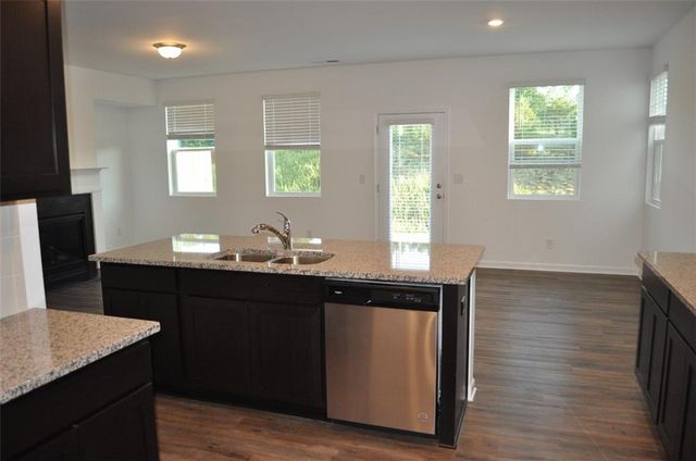 5745 Thornton Drive, Cumming, GA 30028
