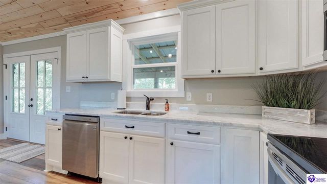 95 Clees Point Road, Leitchfield, KY 42754