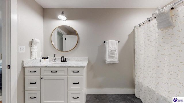 95 Clees Point Road, Leitchfield, KY 42754