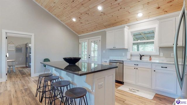 95 Clees Point Road, Leitchfield, KY 42754