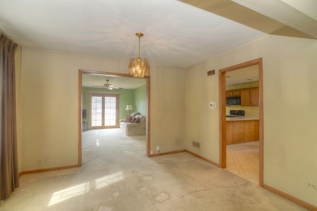 3902 Rose Avenue, Western Springs, IL 60558