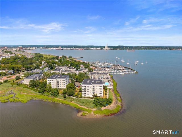 13 Harbour Close 13, New Haven, CT 06519