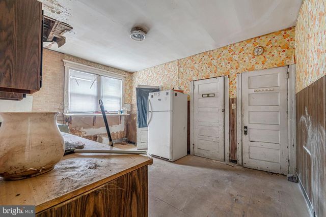 1367 KENWOOD AVE, Camden, NJ 08103