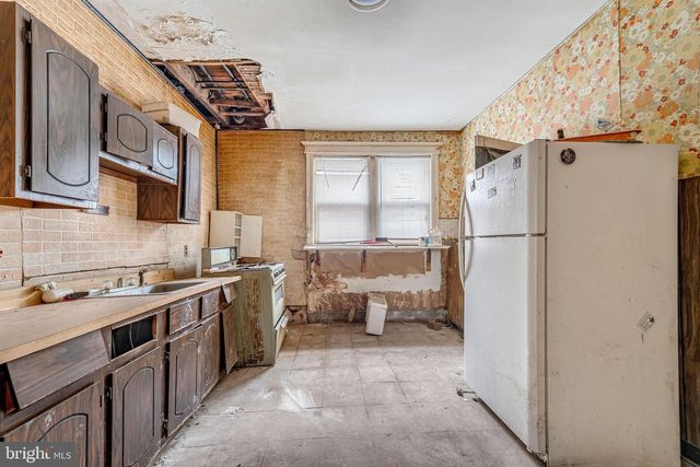 1367 KENWOOD AVE, Camden, NJ 08103