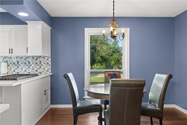 871 Cazey Loop, Franklin, TX 77856