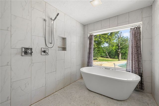 871 Cazey Loop, Franklin, TX 77856