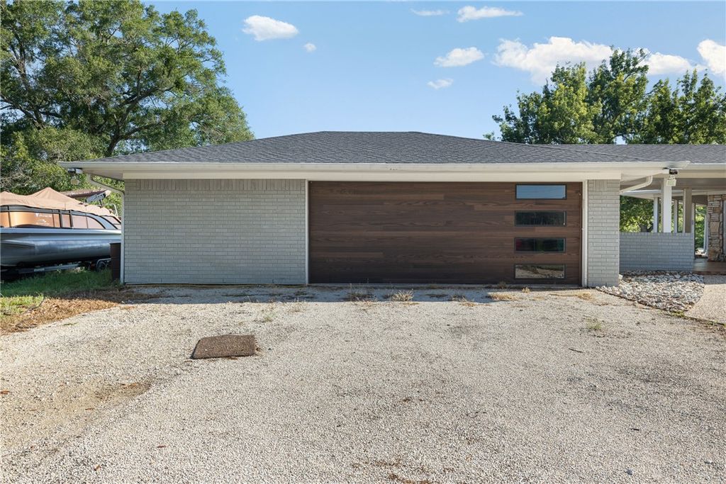 871 Cazey Loop, Franklin, TX 77856 — photo 5