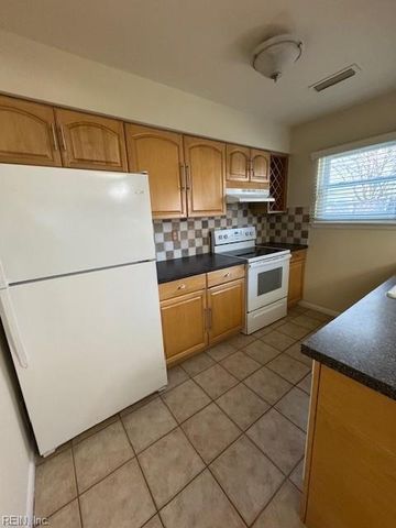 1705 Harrington CT, Virginia Beach, VA 23464