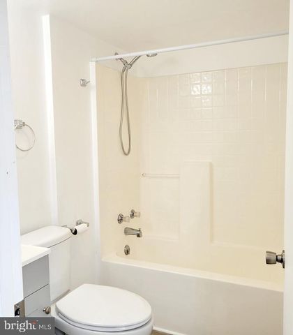 233 KERN ST, Winchester, VA 22601