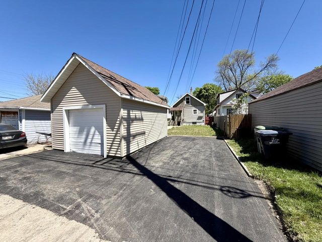 171 64th STREET, Milwaukee, WI 53214