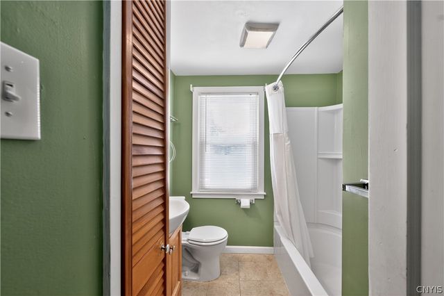 204 Meeker Avenue, Utica, NY 13502