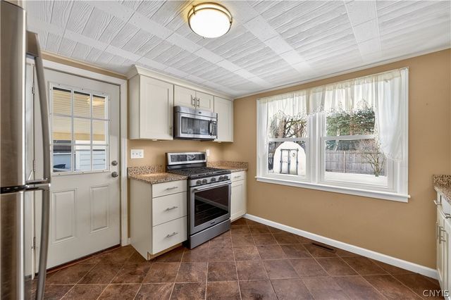 204 Meeker Avenue, Utica, NY 13502