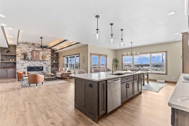 1308 MEADOW PARK DRIVE, Greenville, WI 54942