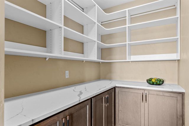 1308 MEADOW PARK DRIVE, Greenville, WI 54942