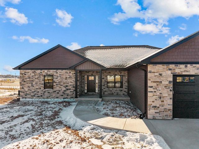 1308 MEADOW PARK DRIVE, Greenville, WI 54942