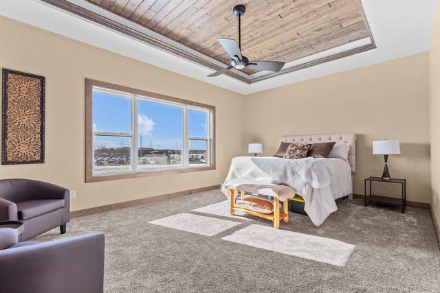 1308 MEADOW PARK DRIVE, Greenville, WI 54942