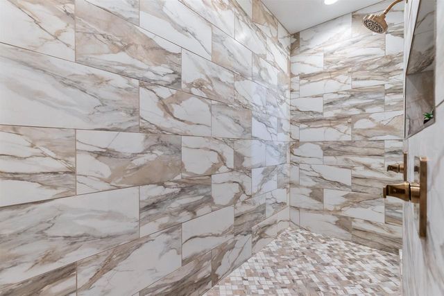 1308 MEADOW PARK DRIVE, Greenville, WI 54942