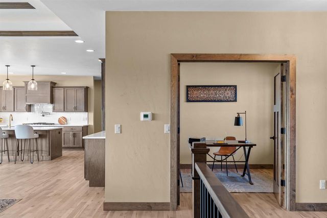 1308 MEADOW PARK DRIVE, Greenville, WI 54942