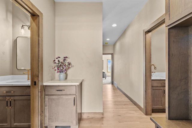 1308 MEADOW PARK DRIVE, Greenville, WI 54942