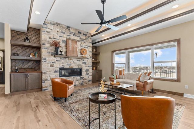 1308 MEADOW PARK DRIVE, Greenville, WI 54942