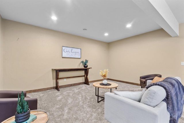 1308 MEADOW PARK DRIVE, Greenville, WI 54942