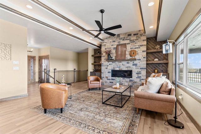 1308 MEADOW PARK DRIVE, Greenville, WI 54942