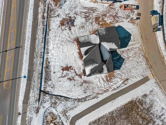 1308 MEADOW PARK DRIVE, Greenville, WI 54942