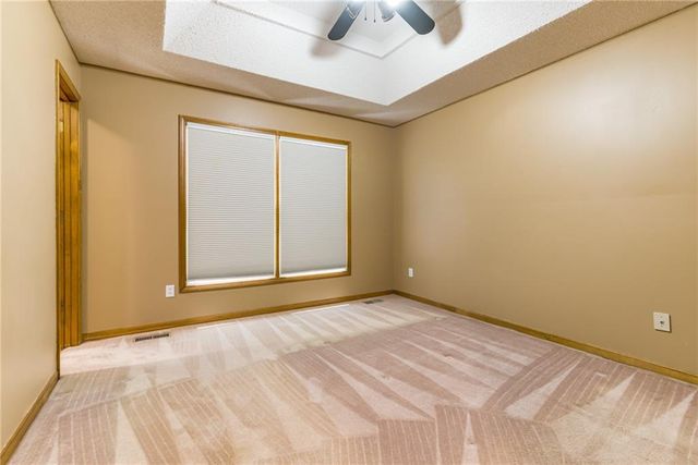 21475 W 181st Terrace, Olathe, KS 66062