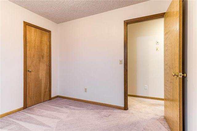 21475 W 181st Terrace, Olathe, KS 66062