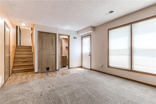21475 W 181st Terrace, Olathe, KS 66062