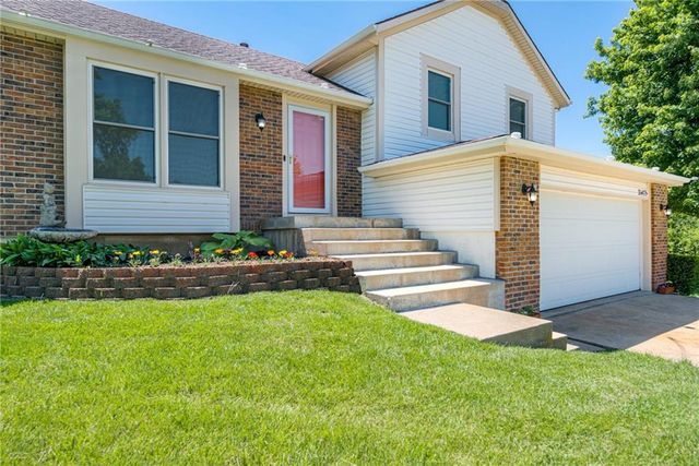 21475 W 181st Terrace, Olathe, KS 66062