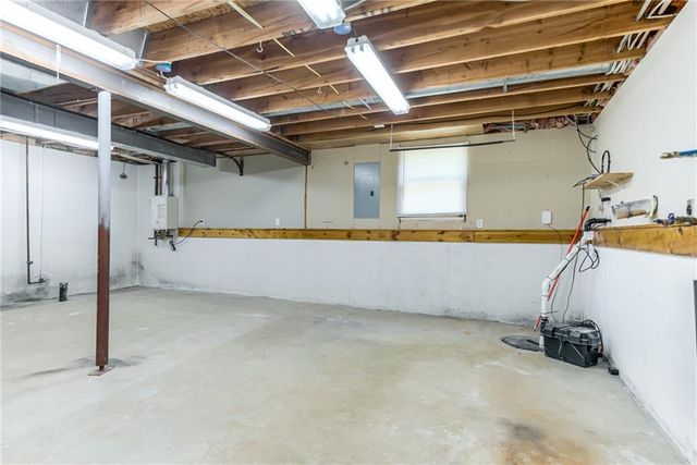 21475 W 181st Terrace, Olathe, KS 66062