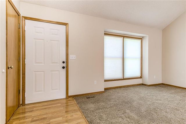 21475 W 181st Terrace, Olathe, KS 66062