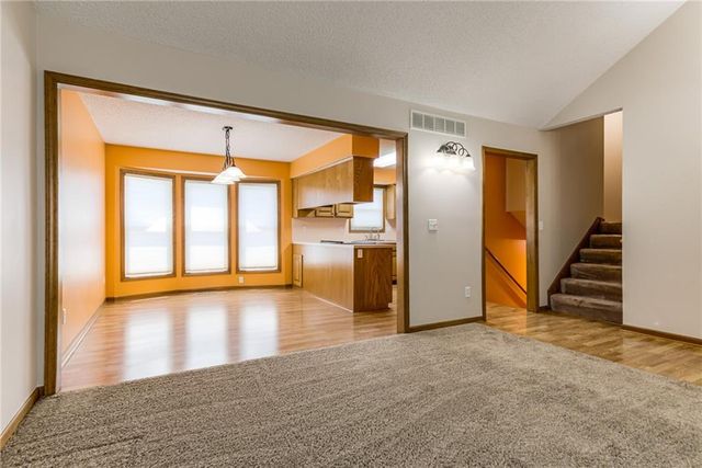 21475 W 181st Terrace, Olathe, KS 66062
