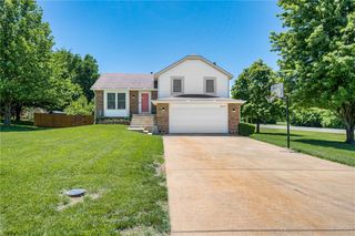 21475 W 181st Terrace, Olathe, KS 66062