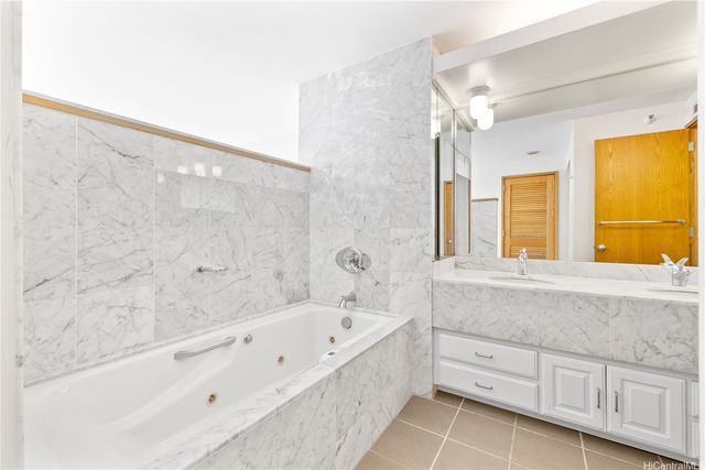 1330 Ala Moana Boulevard 2905, Honolulu, HI 96814