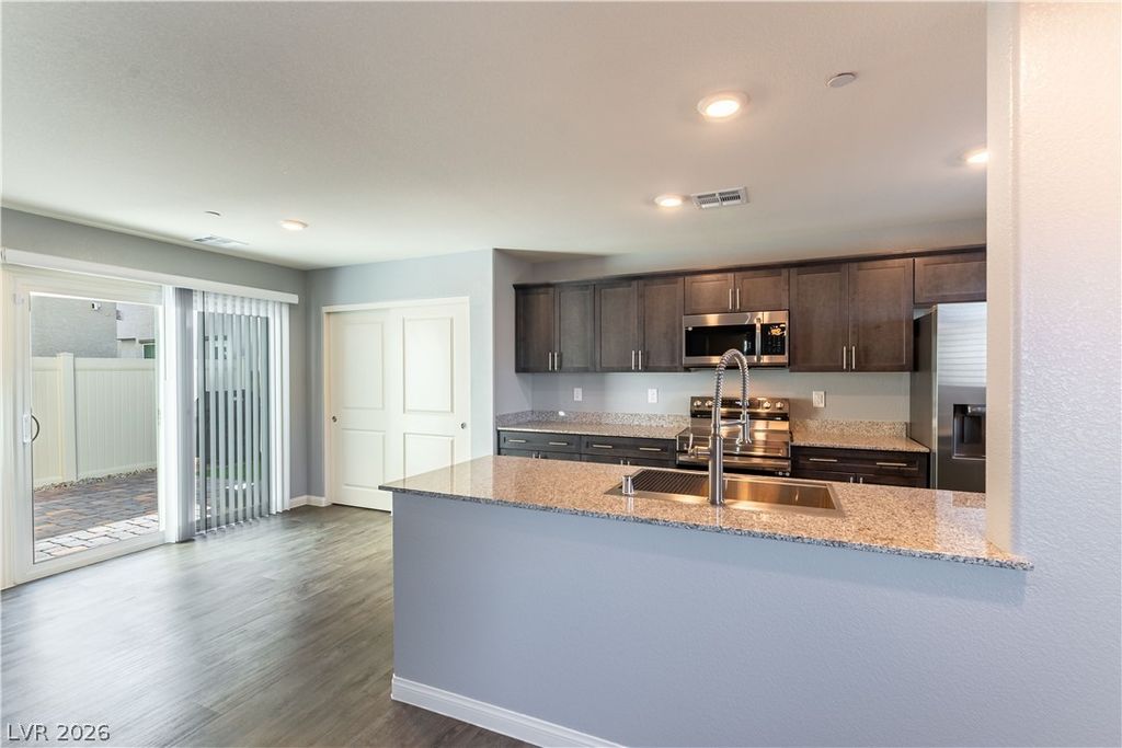 6911 Orange Horizon Street, North Las Vegas, NV 89086 — photo 5
