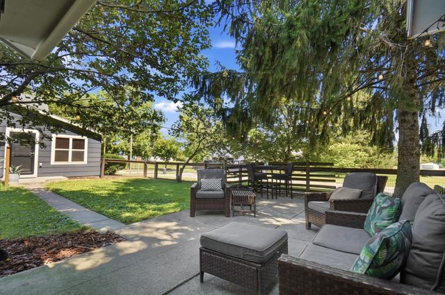 243 Pennsylvania Avenue, Delaware, OH 43015