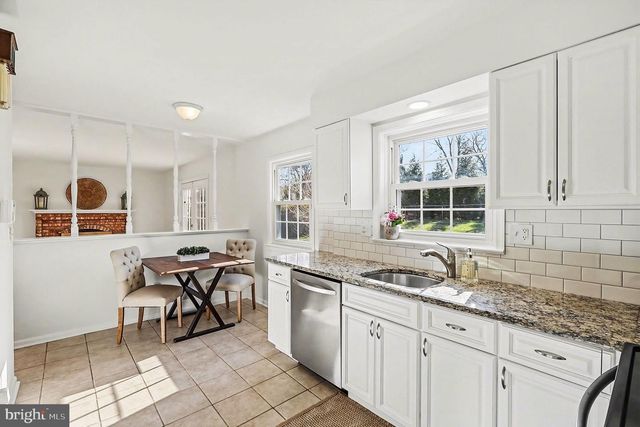 14921 BAUER DR, Rockville, MD 20853