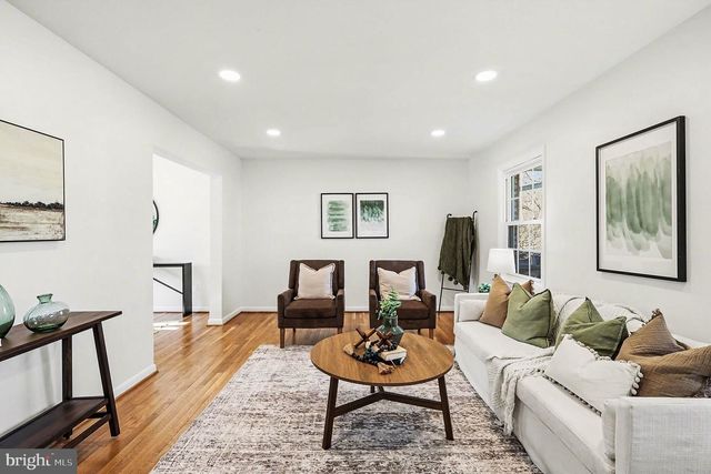 14921 BAUER DR, Rockville, MD 20853