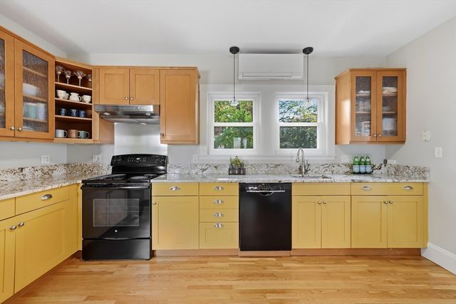 45 Sunset Rd, Arlington, MA 02474