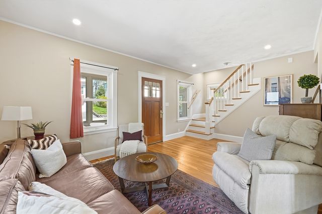 45 Sunset Rd, Arlington, MA 02474