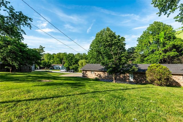 1104 Maria Drive, Harrison, AR 72601