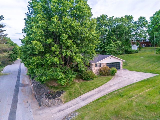 1104 Maria Drive, Harrison, AR 72601