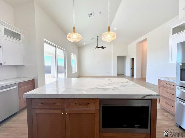 11439 E 42 St, Yuma, AZ 85367