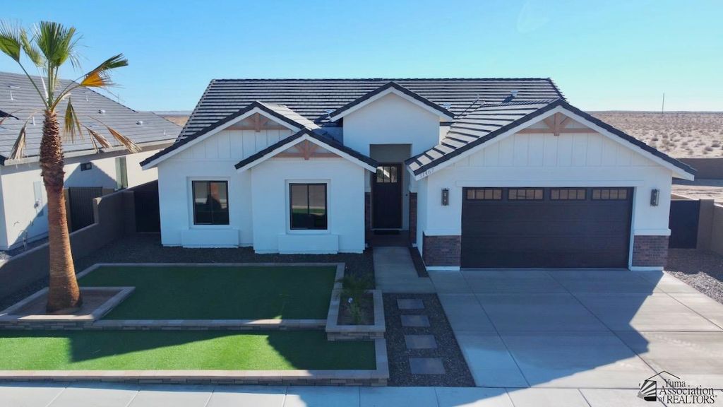 11439 E 42 St, Yuma, AZ 85367