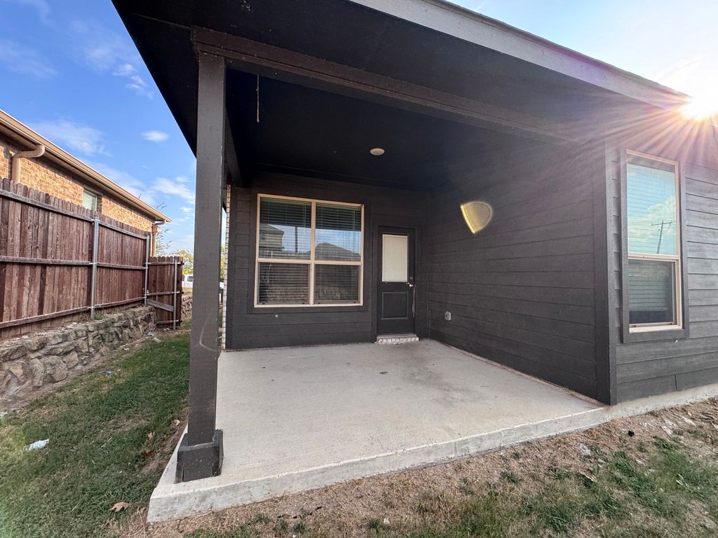 9604 Hickory Knob Drive, Fort Worth, TX 76108 — photo 5