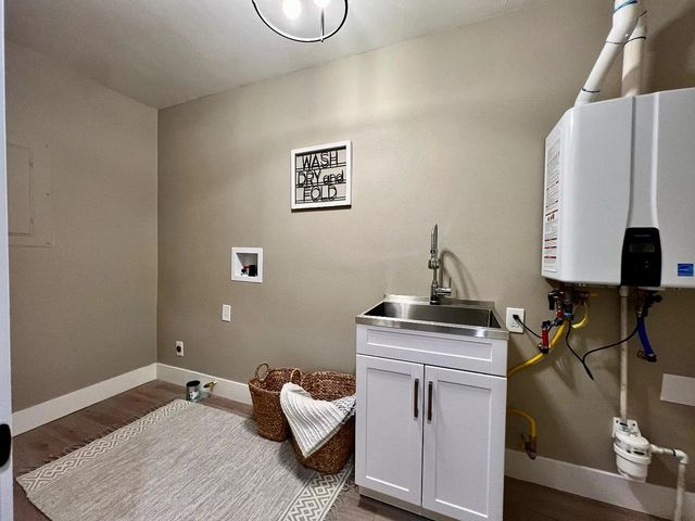 8682 N Dolly Varden Avenue, Kings Beach, CA 96143