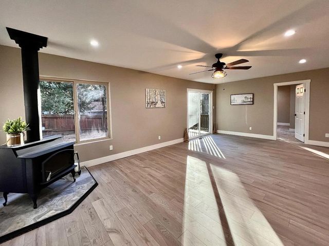 8682 N Dolly Varden Avenue, Kings Beach, CA 96143