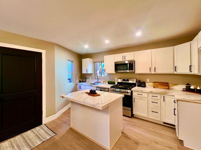 8682 Dolly Varden Avenue, Kings Beach, CA 96143